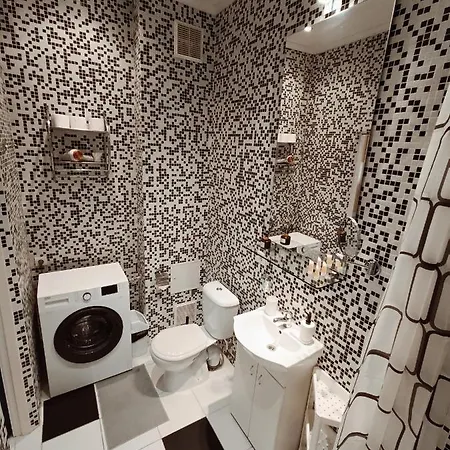 Centrally Located Studio Apartment Riga Extérieur photo
